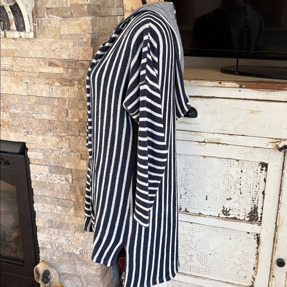 Soft Surroundings Offshore Pullover navy stripe hooded kangaroo pocket nautical - Picture 9 of 16